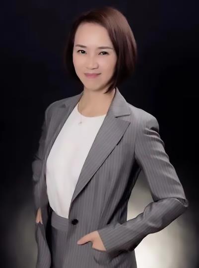 袁华.jpg
